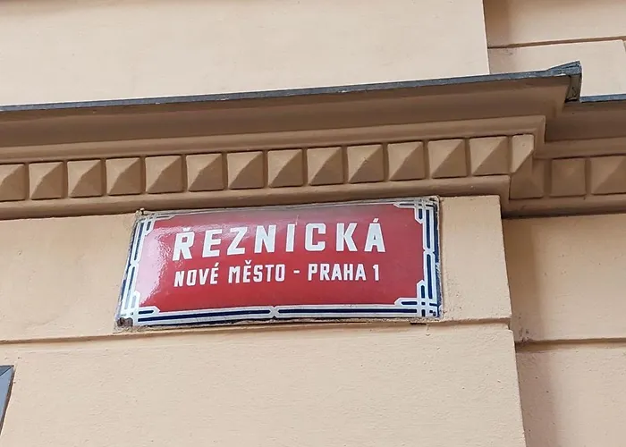 Ai Quattro Angeli Aparthotel Prague
